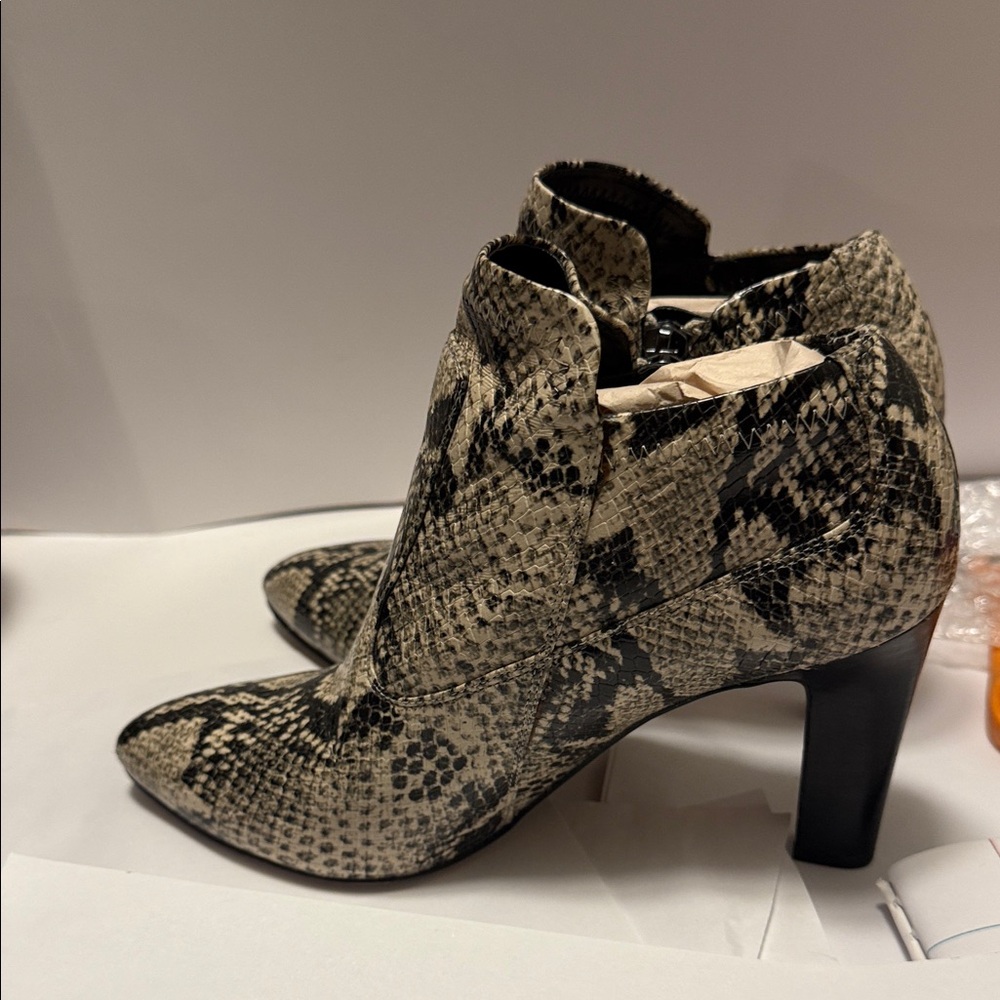 Franco Sarto Snakeskin Patterned Ankle Boots excellent condition